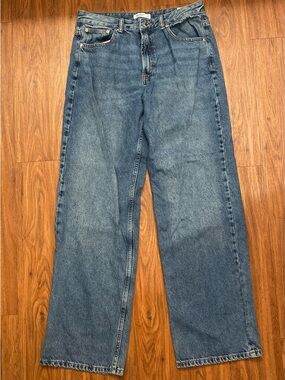 Pull&Bear Medium Blue Denim Jeans